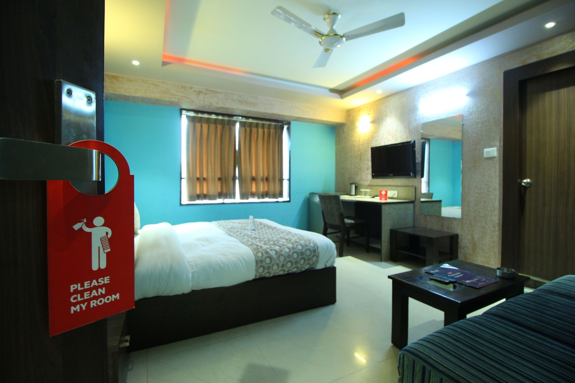 Oyo 4161 Hotel Shailly Inn Ahmedabad Extérieur photo