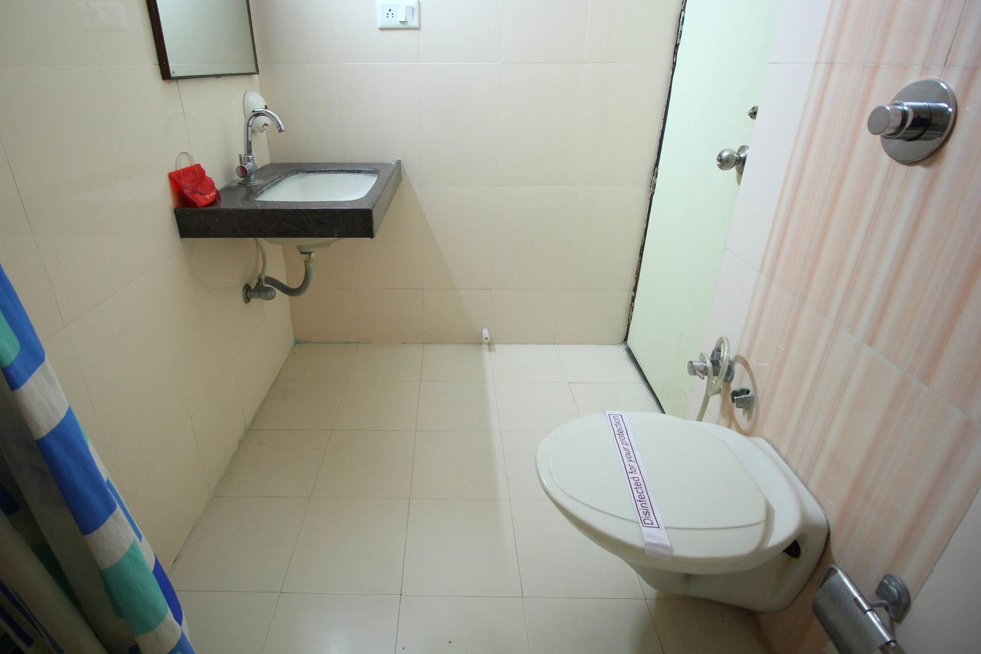 Oyo 4161 Hotel Shailly Inn Ahmedabad Extérieur photo