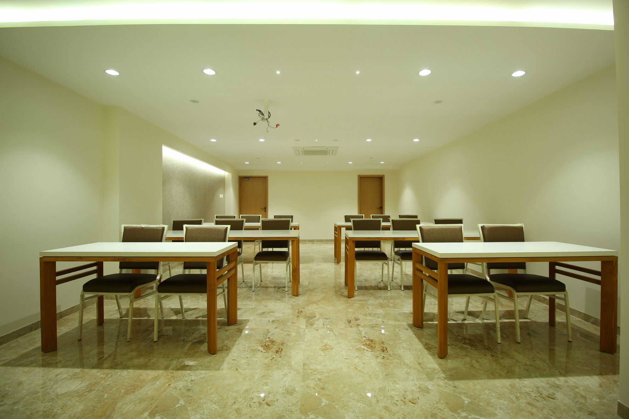 Oyo 4161 Hotel Shailly Inn Ahmedabad Extérieur photo